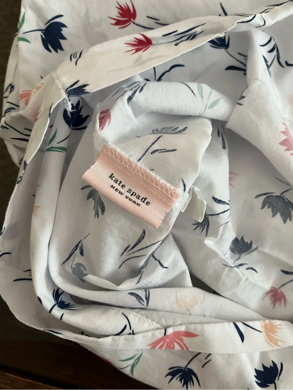 Kate spade floral pattern king size sheet set, euc